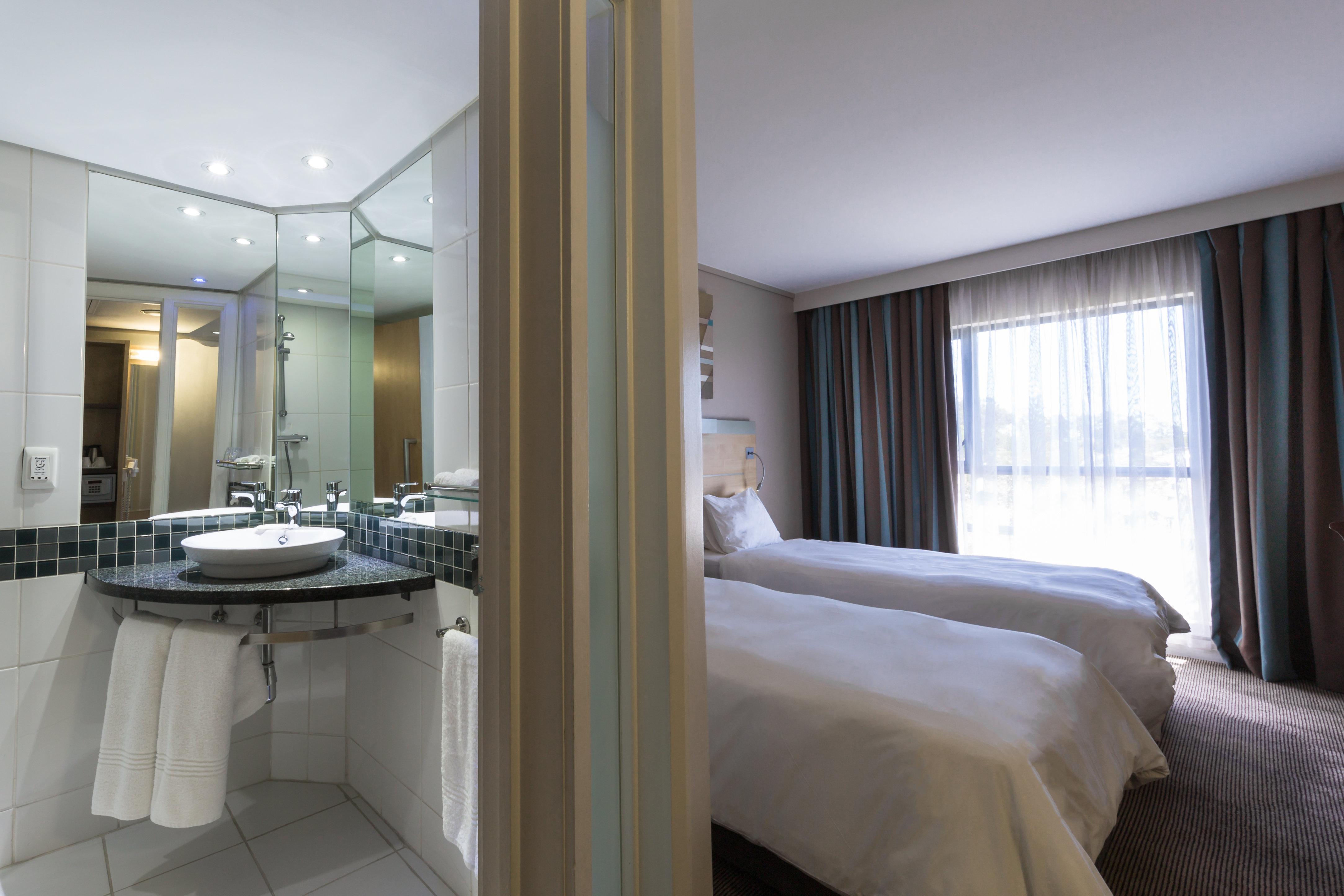 Holiday Inn Express Sandton-Woodmead By Ihg Exterior foto